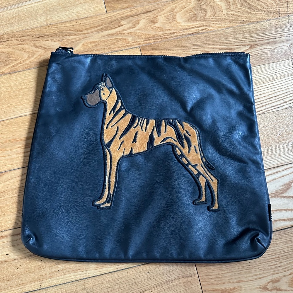 Dimepiece LA Pouch